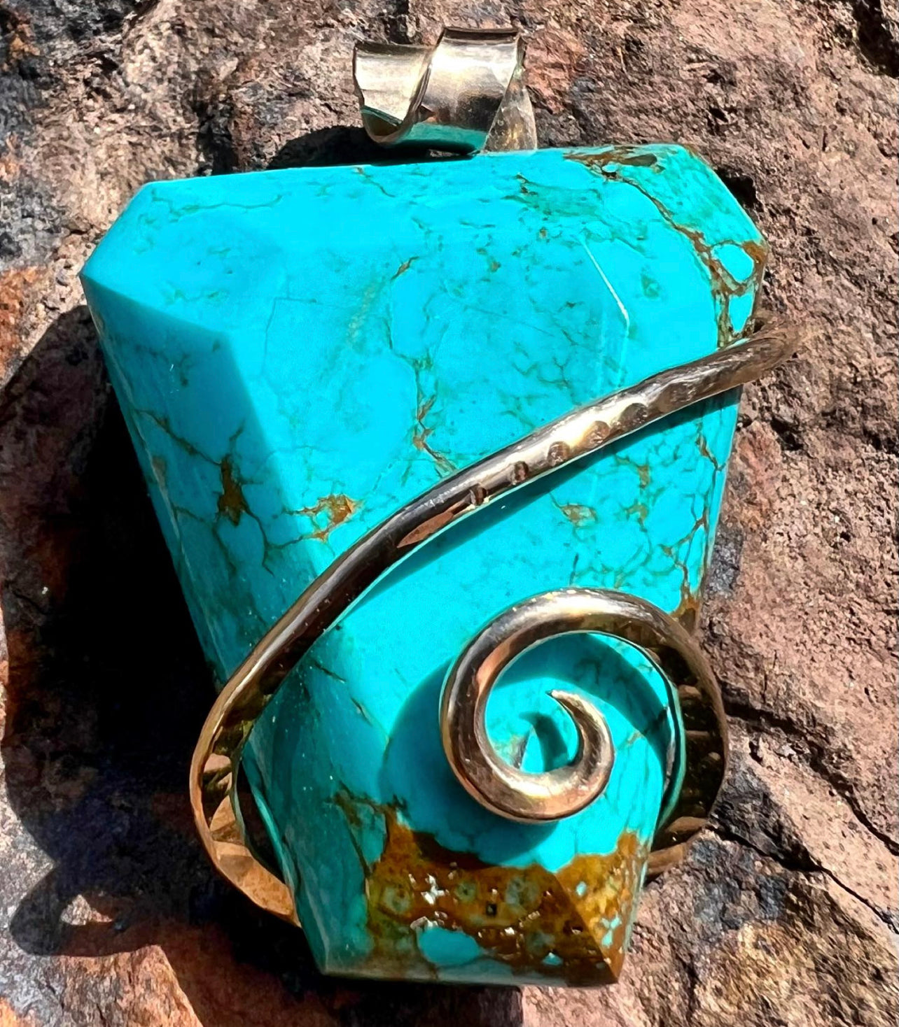 Faceted Kingman Turquoise